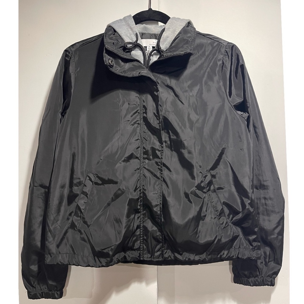 Gray hooded black jacket